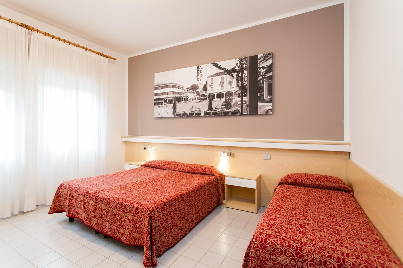 Residence Marina Lido di Jesolo Buitenkant foto